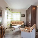 Stelios Stone House Sinarades *