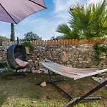 Stelios Stone House Sinarades Kouramádes
