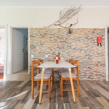 Stelios Stone House Sinarades *