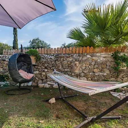 Stelios Stone House Sinarades Kouramádes