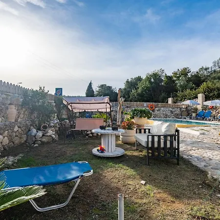 Stelios Stone House Sinarades Vila