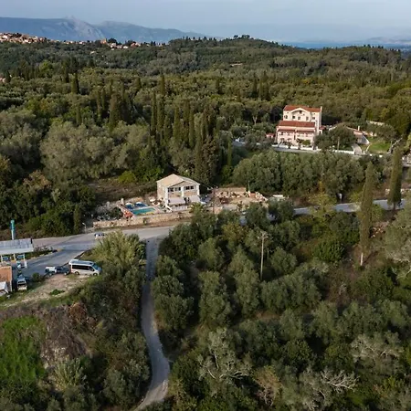 Stelios Stone House Sinarades Kouramádes