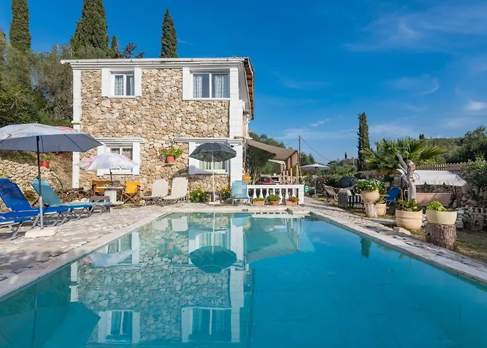 Stelios Stone House Sinarades Villa