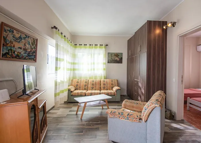 Stelios Stone House Sinarades *