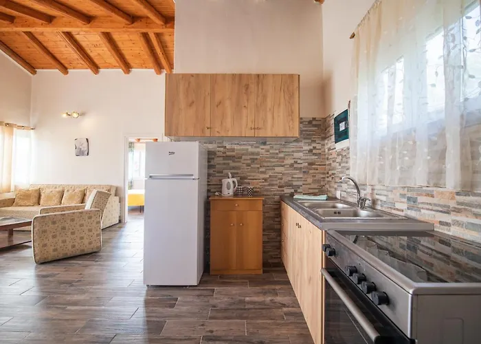 Stelios Stone House Sinarades Kouramades